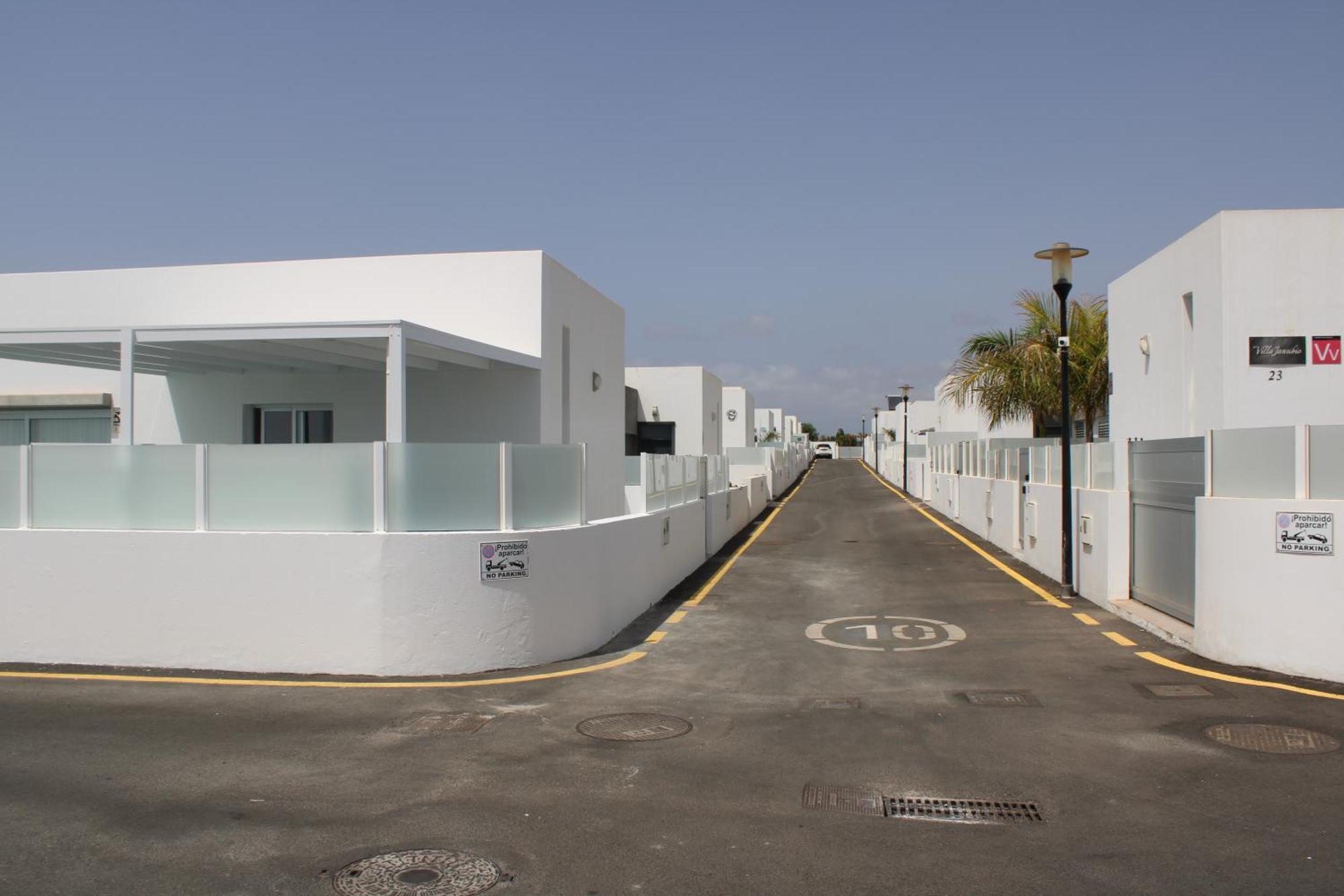 Villa Marina Rubicon Deluxe ปลายาบลังกา ภายนอก รูปภาพ